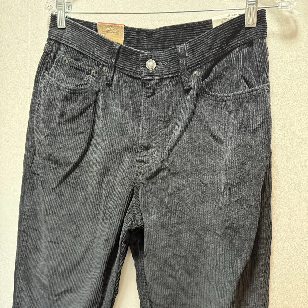 Levi's Corduroy Jeans Womens Size 29x30 Black‎ High Waisted Mom NEW WITH TAGS